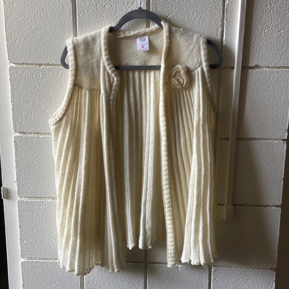 Vintage Cream Pleated Vest